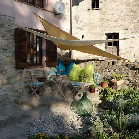 Country house Cascina Assiolo Prunetto